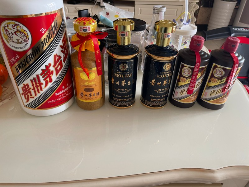 滨海新区高价回收酱色茅台酒及烟酒礼品——专业酒水回收服务推荐