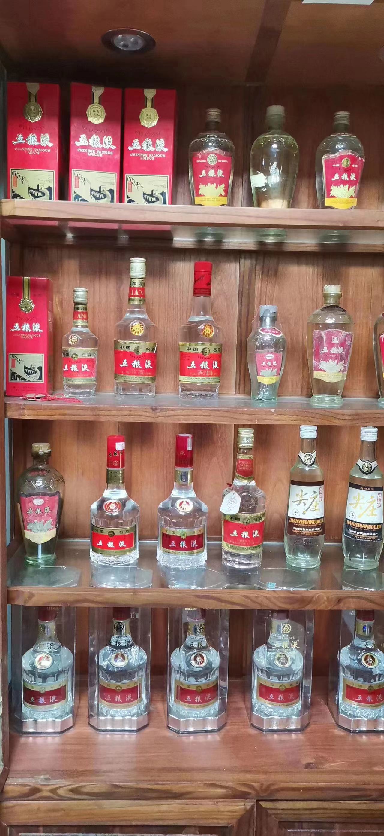 崇文高价回收冬虫夏草茅台酒老酒礼品回收电话